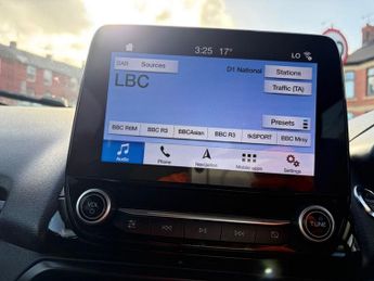 FORD ECOSPORT 1.0T EcoBoost GPF Titanium SUV 5dr Petrol Auto Euro 6 (s/s) (125