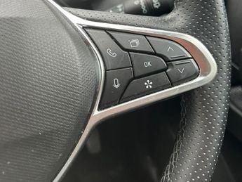 RENAULT Symbioz 1.6 E-TECH techno SUV 5dr Petrol Hybrid Auto Euro 6 (s/s) (145 p