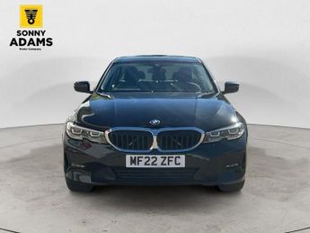 BMW 3 SERIES 2.0 330e 12kWh SE Pro Saloon 4dr Petrol Plug-in Hybrid Auto Euro