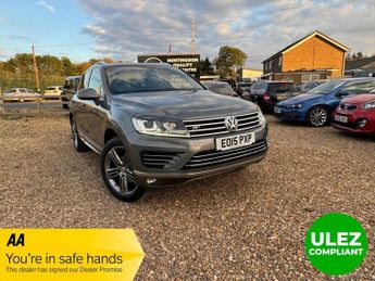 VOLKSWAGEN TOUAREG 3.0 TDI V6 BlueMotion Tech R-Line SUV 5dr Diesel Tiptronic 4WD E