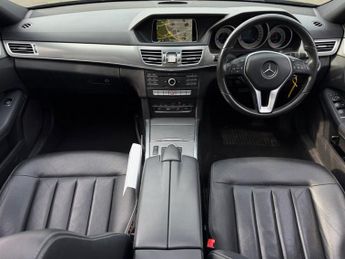 MERCEDES-BENZ E CLASS 2.1 E220 BlueTEC SE (Premium) Saloon 4dr Diesel G-Tronic+ Euro 6