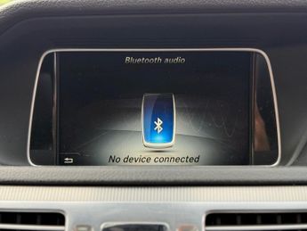 MERCEDES-BENZ E CLASS 2.1 E220 BlueTEC SE (Premium) Saloon 4dr Diesel G-Tronic+ Euro 6