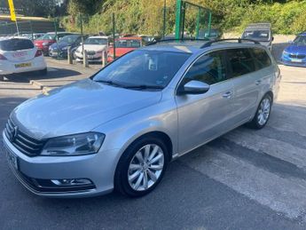VOLKSWAGEN PASSAT 2.0 TDI BlueMotion Tech SE Estate 5dr Diesel DSG Euro 5 (s/s) (1