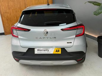 RENAULT CAPTUR 1.6 E-TECH evolution SUV 5dr Petrol Hybrid Auto Euro 6 (s/s) (14