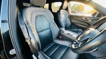 VOLVO XC60 2.0 B5 MHEV R-Design SUV 5dr Petrol Hybrid Auto Euro 6 (s/s) (25