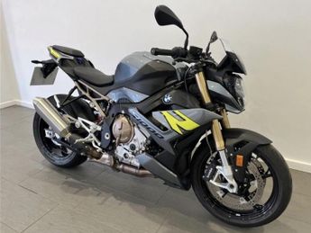  1000 Sport Naked Petrol Manual Euro 5 (164 ps)