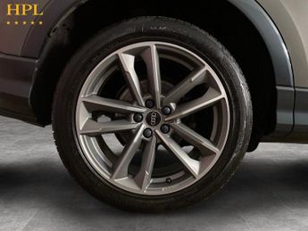 AUDI Q3 1.5 TFSI CoD 35 Black Edition SUV 5dr Petrol S Tronic Euro 6 (s/