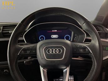 AUDI Q3 1.5 TFSI CoD 35 Black Edition SUV 5dr Petrol S Tronic Euro 6 (s/