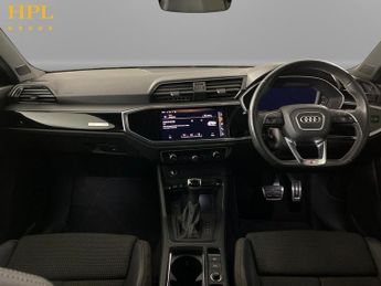 AUDI Q3 1.5 TFSI CoD 35 Black Edition SUV 5dr Petrol S Tronic Euro 6 (s/