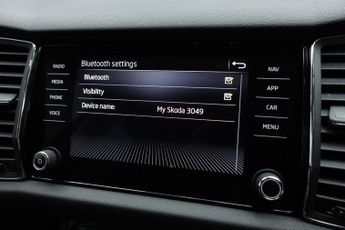SKODA KODIAQ 1.5 TSI ACT SE SUV 5dr Petrol DSG Euro 6 (s/s) (7 Seat) (150 ps)