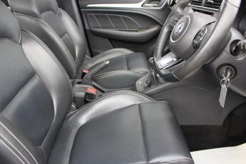 MG MG ZS 1.5 VTi-TECH Exclusive SUV 5dr Petrol Manual Euro 6 (s/s) (106 p