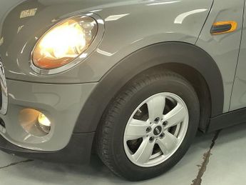 MINI HATCH 1.2 One Hatchback 5dr Petrol Manual Euro 6 (s/s) (102 ps) - AA A