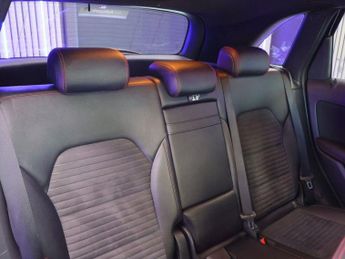 MERCEDES-BENZ B CLASS 2.1 B200d AMG Line (Executive) MPV 5dr Diesel 7G-DCT Euro 6 (s/s