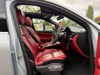 PORSCHE MACAN 3.0 TD V6 S SUV 5dr Diesel PDK 4WD Euro 6 (s/s) (258 ps)