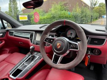 PORSCHE MACAN 3.0 TD V6 S SUV 5dr Diesel PDK 4WD Euro 6 (s/s) (258 ps)