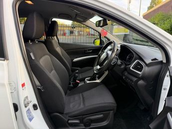 SUZUKI SX4 S-CROSS 1.6 SZ-T SUV 5dr Petrol CVT Euro 6 (120 ps)