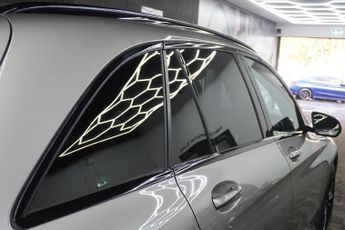 MERCEDES-BENZ GLC 2.0 GLC220d AMG Line (Premium) SUV 5dr Diesel G-Tronic+ 4MATIC E