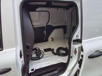 NISSAN TOWNSTAR 45kWh Acenta Panel Van 6dr Electric Auto L1 (122 ps)