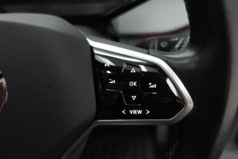 VOLKSWAGEN ID.3 Pro Performance 58kWh Life Hatchback 5dr Electric Auto (204 ps)