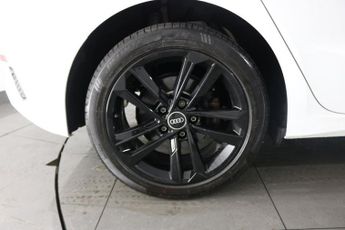 AUDI A3 1.5 TFSI 35 Sport Sportback 5dr Petrol S Tronic Euro 6 (s/s) (15