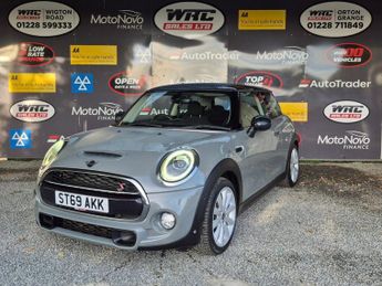MINI Hatch 2.0 Cooper S Classic Hatchback 3dr Petrol Steptronic Euro 6 (s/s