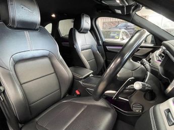 JAGUAR F-PACE 2.0 D200 MHEV R-Dynamic S SUV 5dr Diesel Auto AWD Euro 6 (s/s) (