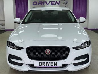 JAGUAR XE 2.0 D180 SE Saloon 4dr Diesel Auto Euro 6 (s/s) (180 ps)