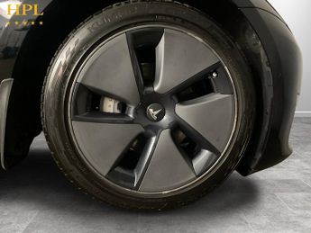 TESLA Model 3 (Dual Motor) Long Range Saloon 4dr Electric Auto 4WDE (346 ps)