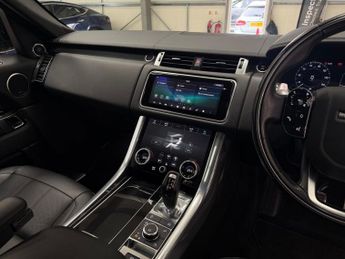 LAND ROVER RANGE ROVER SPORT 3 3.0 SD V6 HSE Dynamic SUV 5dr Diesel Auto 4WD Euro 6 (s/s) (30