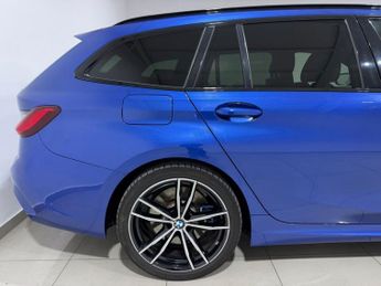 BMW 3 SERIES 2.0 330e 12kWh M Sport Touring 5dr Petrol Plug-in Hybrid Auto Eu