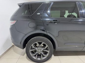 LAND ROVER DISCOVERY SPORT 2.0 TD4 Landmark SUV 5dr Diesel Auto 4WD Euro 6 (s/s) (180 ps)