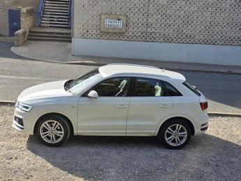 AUDI Q3 1.4 TFSI CoD S line Edition SUV 5dr Petrol S Tronic Euro 6 (s/s)