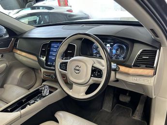 VOLVO XC90 2.0h T8 Twin Engine 10.4kWh Inscription Pro SUV 5dr Petrol Plug-
