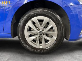 SKODA FABIA 1.0 TSI SE Comfort Hatchback 5dr Petrol DSG Euro 6 (s/s) (110 ps