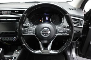 NISSAN QASHQAI 1.3 DIG-T N-Connecta SUV 5dr Petrol DCT Auto Euro 6 (s/s) (160 p