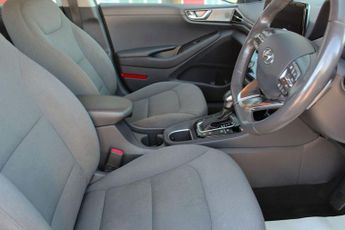 HYUNDAI IONIQ 1.6 h-GDi Premium Hatchback 5dr Petrol Hybrid DCT Euro 6 (s/s) (