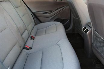 HYUNDAI IONIQ 1.6 h-GDi Premium Hatchback 5dr Petrol Hybrid DCT Euro 6 (s/s) (
