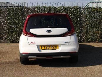 KIA SOUL 64kWh First Edition SUV 5dr Electric Auto (201 bhp)