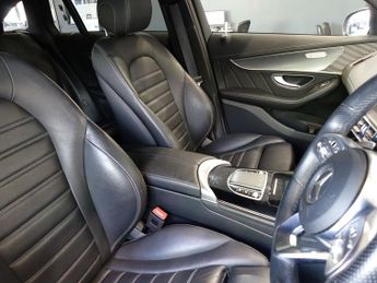 MERCEDES-BENZ EQC EQC 400 80kWh AMG Line SUV 5dr Electric Auto 4MATIC (408 ps)