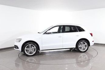 AUDI Q5 2.0 TDI S line Plus SUV 5dr Diesel S Tronic quattro Euro 5 (s/s)