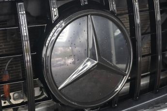 MERCEDES-BENZ GLC 2.0 GLC300d AMG Line (Premium Plus) SUV 5dr Diesel G-Tronic+ 4MA