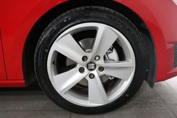 SEAT LEON 2.0 TDI CR FR Hatchback 5dr Diesel DSG Euro 5 (s/s) (150 ps)