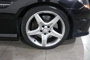MERCEDES-BENZ SLK 2.1 SLK250 CDI AMG Sport Convertible 2dr Diesel G-Tronic+ Euro 5
