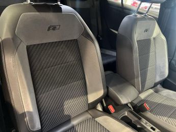 VOLKSWAGEN T-ROC 1.5 TSI GPF EVO R-Line SUV 5dr Petrol DSG Euro 6 (s/s) (150 ps) 