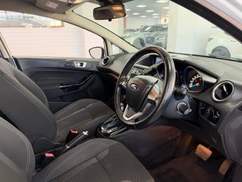 FORD FIESTA 1.6 Zetec Hatchback 5dr Petrol Powershift Euro 6 (105 ps)