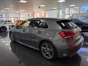 MERCEDES-BENZ A CLASS 1.5 A180d AMG Line (Executive) Hatchback 5dr Diesel 7G-DCT Euro 