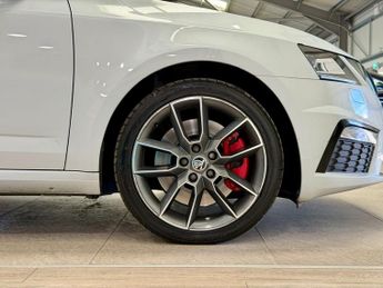 SKODA OCTAVIA 2 2.0 TSI GPF vRS Estate 5dr Petrol DSG Euro 6 (s/s) (245 ps) 5d