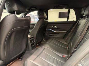 BMW 3 SERIES 2.0 330e 12kWh M Sport Pro Edition Touring 5dr Petrol Plug-in Hy