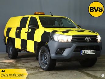Toyota Hi Lux 2.4 D-4D Active Pickup Double Cab 4dr Diesel Manual 4WD Euro 6 (