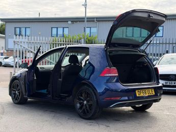 VOLKSWAGEN GOLF 2.0 TDI Match SUV 5dr Diesel DSG Euro 6 (s/s) (150 ps)